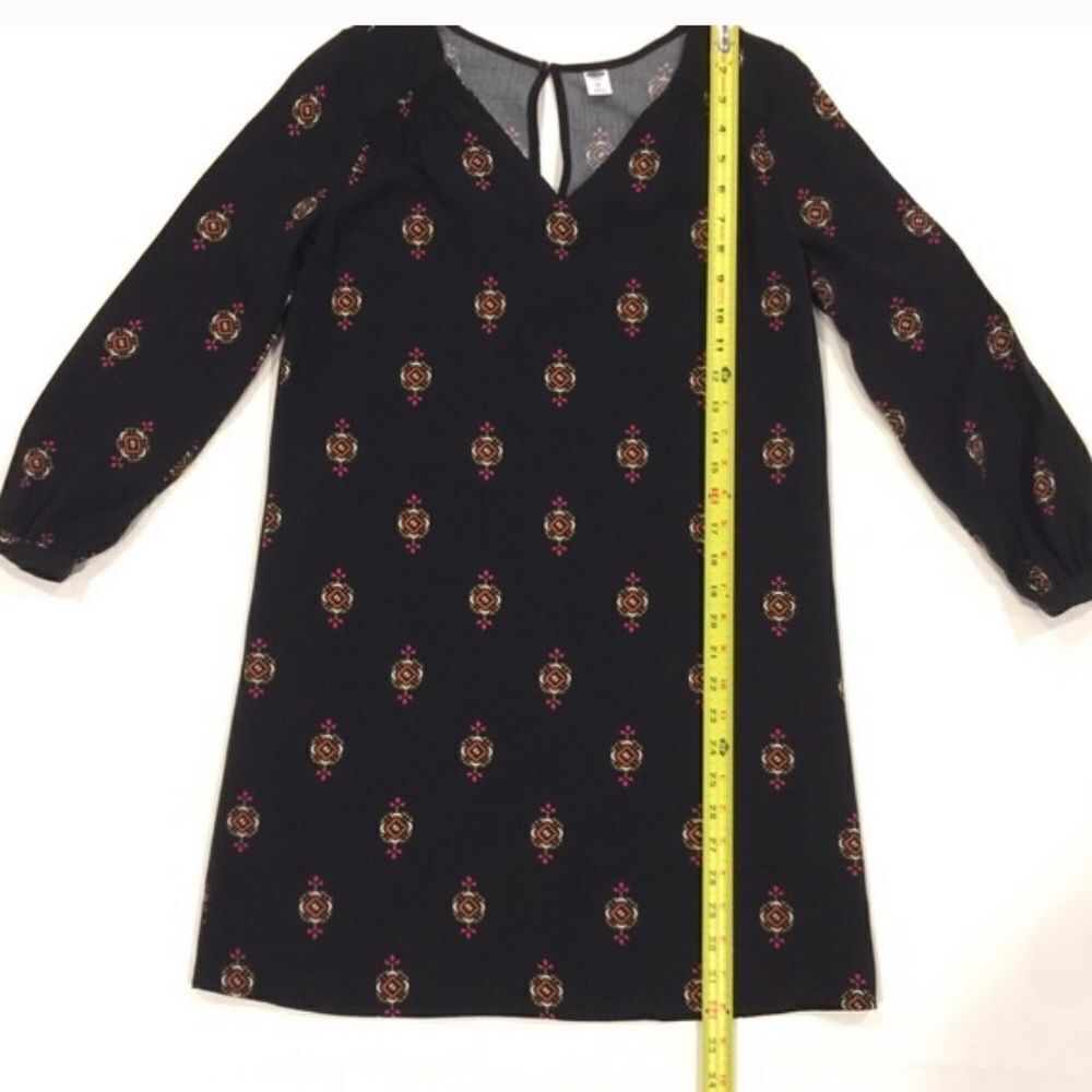 ✨ Long Sleeve Aztec print Mini Dress ✨ - Picture 5 of 8